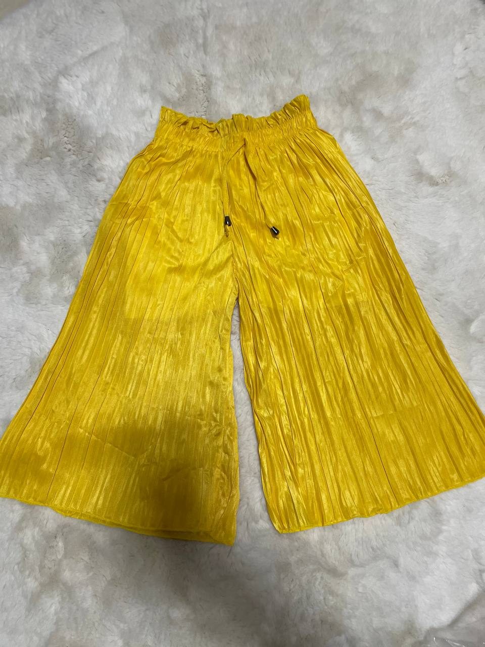 Pleated Wide-Leg Trousers